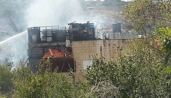 سقوط هواپیمای جاسوسی اسرائیل در شمال فلسطین اشغالی + تصاویر