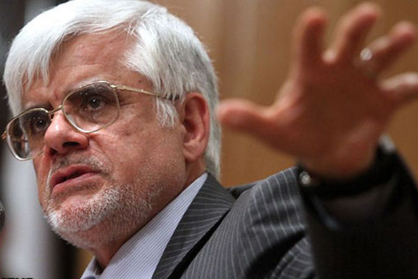 عارف برای ریاست مجلس دست به انتحار می‌زند؟