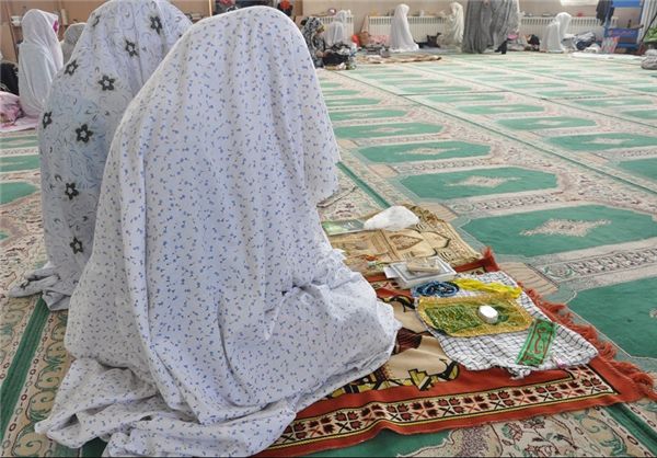 تجلیل از خادمین اعتکاف دانشجویی در گرگان