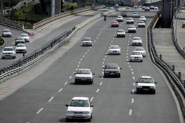 افزایش ۵.۲ درصدی ترددهای برون‌شهری نسبت به روز قبل / محدودیت تردد به‌دلیل عملیات کارگاهی به تهران در ۱۵ محور 
