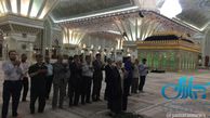 اقامه نماز جماعت ظهر و عصر و فضای آرام در حرم مطهر امام خمینی