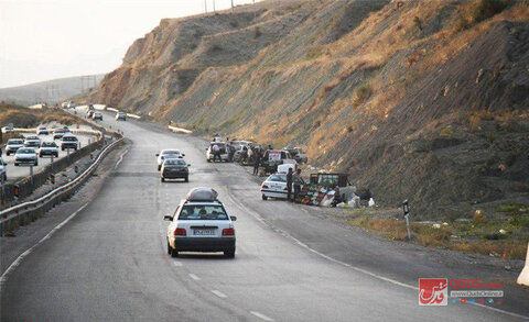 جولان خودروهای غیربومی در استان‌ها / مسافرانی که کرونا سوغات می‌آورند
