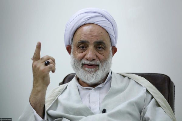 یک سال تشریفات !!
