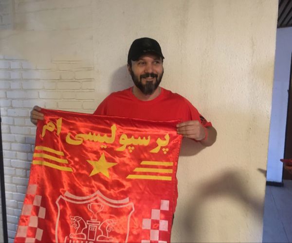 بازیگر مشهور سینما و تلویزیون در ورزشگاه آزادی + عکس