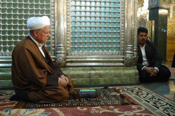 مصلحی: پاسخگوی فساد فرزندانتان در فتنه 88 باشید/ بهجای شورای نگهبان اظهارنظر نمیکنم/ اعترافات 2 کاندیدای انتخاباتی آمریکا ناشی از افشاگری ایران است