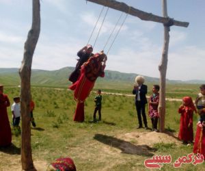 جشنواره فرهنگ روستا با شعار اقتصاد مقاومتی ، اقدام و عمل در مراوه تپه+تصاویر