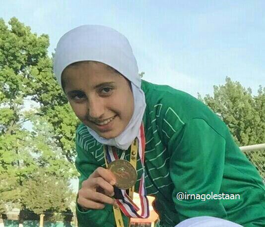 رقیه صومعه، تنها گلستانی حاضر در اردوی تیم ملی فوتسال