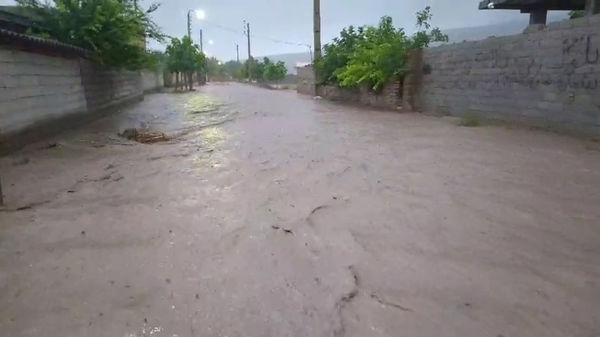 سیلاب در بخش هایی از شرق گلستان

