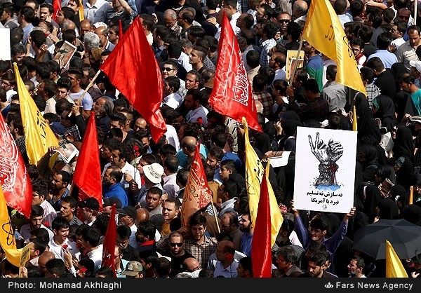 دست نوشته هایی که شهدا را بدرقه کردند