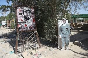 مزار شیردل ایرانی در وادیالسلام نجف +عکس