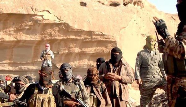 داعش 11 نفر را در عراق به طرز فجیعی زنده سوزاند 