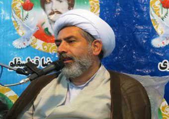 انحراف خواص در ایجاد فتنه بسیار موثر است