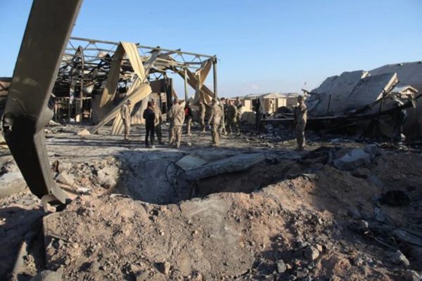 فیلم/ واکنش خبرنگار آمریکایی به افزایش آسیب‌دیدگان مغزی عین‌الاسد