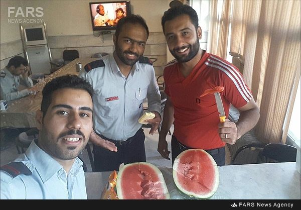 تصاویر منتشرنشده از شهید بهنام میرزاخانی حادثه پلاسکو