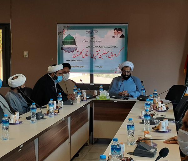 نگاه نظام اسلامی به همه مردم کشور یکسان است /  مرکز بزرگ اسلامی شمال کشور در راه ارائه خدمات نظام به اهل سنت تلاش دارد
