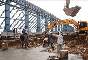 پتروشیمی گلستان طرحی ملی است که مزیت بالا و سودآوری بسیار دارد