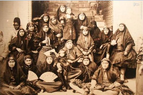 حرمسرای شاهان قاجار چگونه پر از زن میشد+تصاویر