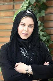 عکس/ بازیگر زن محبوب فیلم خانه به دوش در جمع دختران دبیرستانی