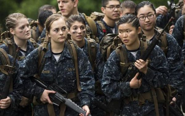 عکس/ سربازان نیروی دریایی آمریکا بدون سانسور