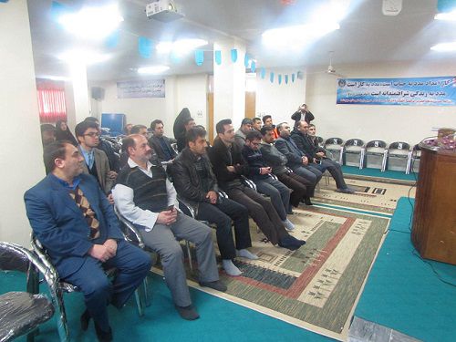 مردم درپایبندی به اسلام، انقلاب و ولایت فقیه با هیچ کسی تعارف ندارند