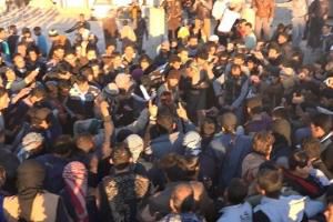 تصاویر/جشن داعشی‌ها باسرهای بریده شیعیان (18+)