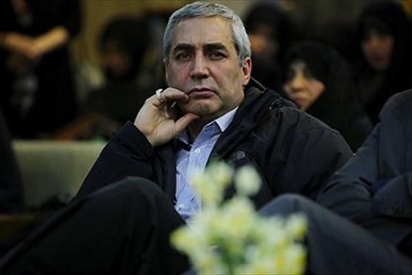 ابراهیم حاتمی کیا همراه مدافعان حرم در حلب +عکس