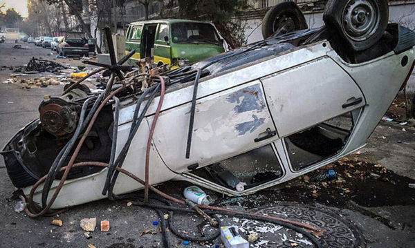  خیابان پاسداران بعد از درگیری شب گذشته + تصاویر