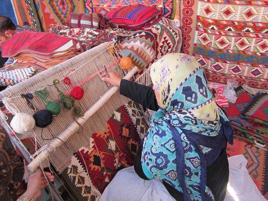 نمایشگاه صنایع دستی در خانه باقری گرگان گشایش یافت