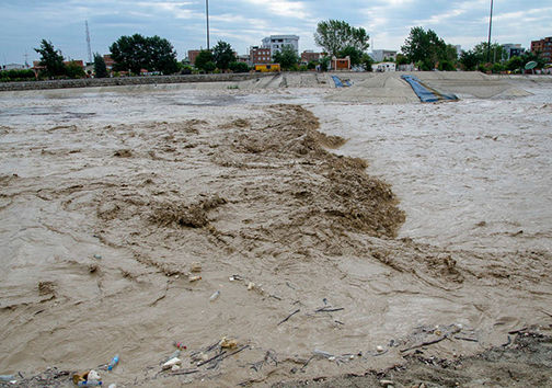 تیم کارشناسی در حال بررسی علت حادثه سیل علی آباد کتول 