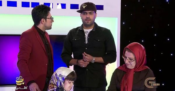 دانلود برنامه کافه میکس با حضور رضا شیری و فاطمه غرار