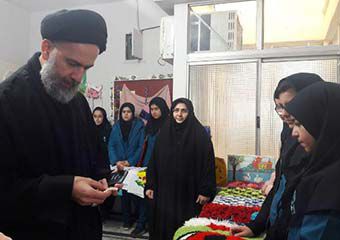 فعالیتهای کار آفرینی در مدرسه سما نمونه ای از اقتصاد مقاومتی است
