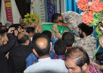 تصاویر/ شب وداع با شهید "قاسم غریب" مدافع حرم حضرت زینب(س) در گرگان