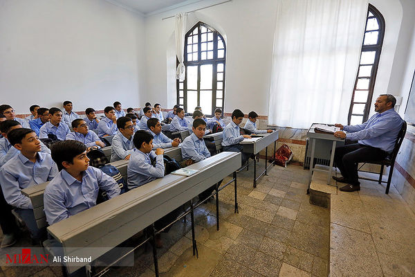 اطلاعیه آموزش ‌و پرورش در رابطه با استخدامی‌ های سال ۹۴