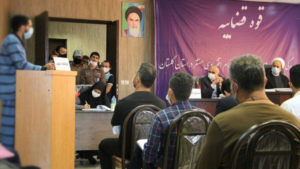 برگزاری دومین جلسه دادگاه رسیدگی به پرونده پیش فروش خودرو / اظهارات شاکیان و دفاعیات متهمان
