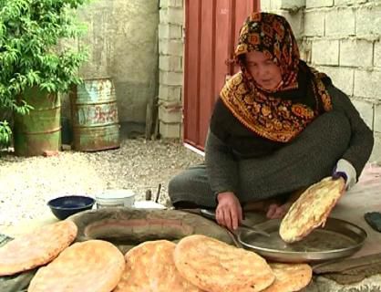 برکت نان؛ حکایت کارآفرینی با هنر دست یک زن روستایی گلستانی