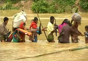  فیلم / گرفتار شدن آوارگان روهینگیا در سیل