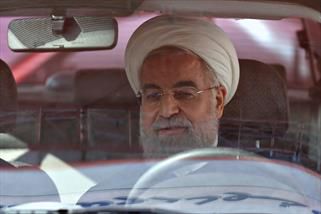 روحانی چند نفر را از کار بیکار کرده است؟