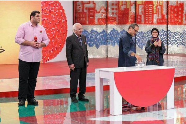 دانلود خندوانه پنج شنبه 24 تیر فینال خانواده باحال/خانواده رضا رودکی رضا بنفشه خواه و سوسن پرور