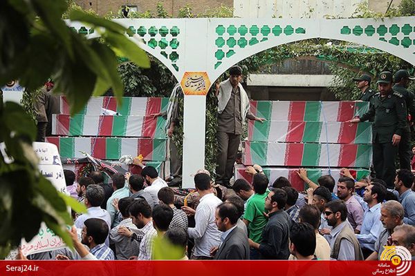 چه کسانی شهدا را مصادره سیاسی می کنند؟