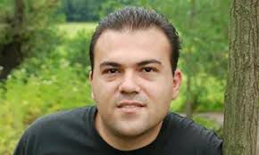 سعید عابدینی همسرش را به طلاق تهدید کرد