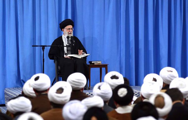 حوادث اخیر در خوزستان واقعاً دل انسان را میخراشد/ رسیدگی جدی به مشکلات وظیفه مسئولین است