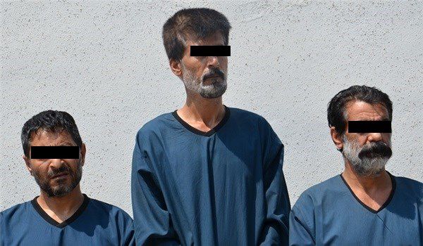 حکم اعدام در ملاء عام دو سردسته باند «خون آشام شمال» + تصاویر
