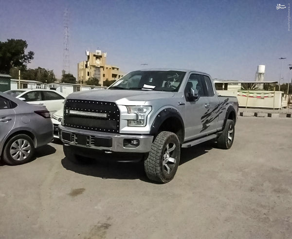 عکس/ غول آمریکایی در گمرک بندرعباس 