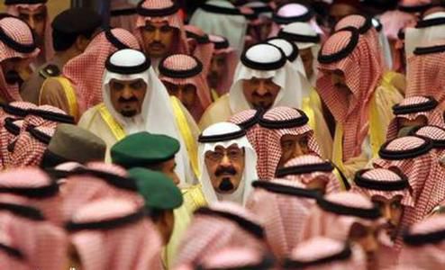 عربستان و اسرائیل با هم برادرند، مانند سگ و شغال که برادر هستند.